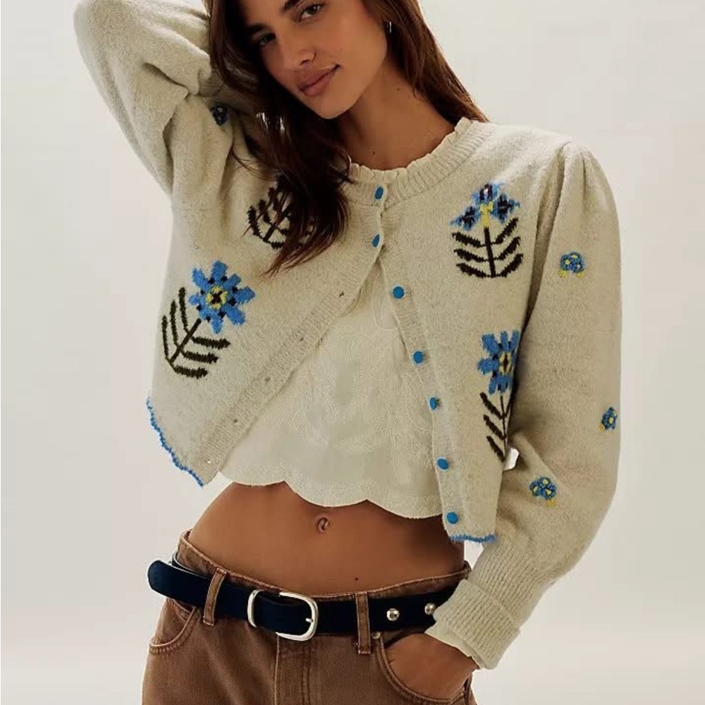 *NWT* Free People Nonna Knot Cardi in heather in light heather grey combo